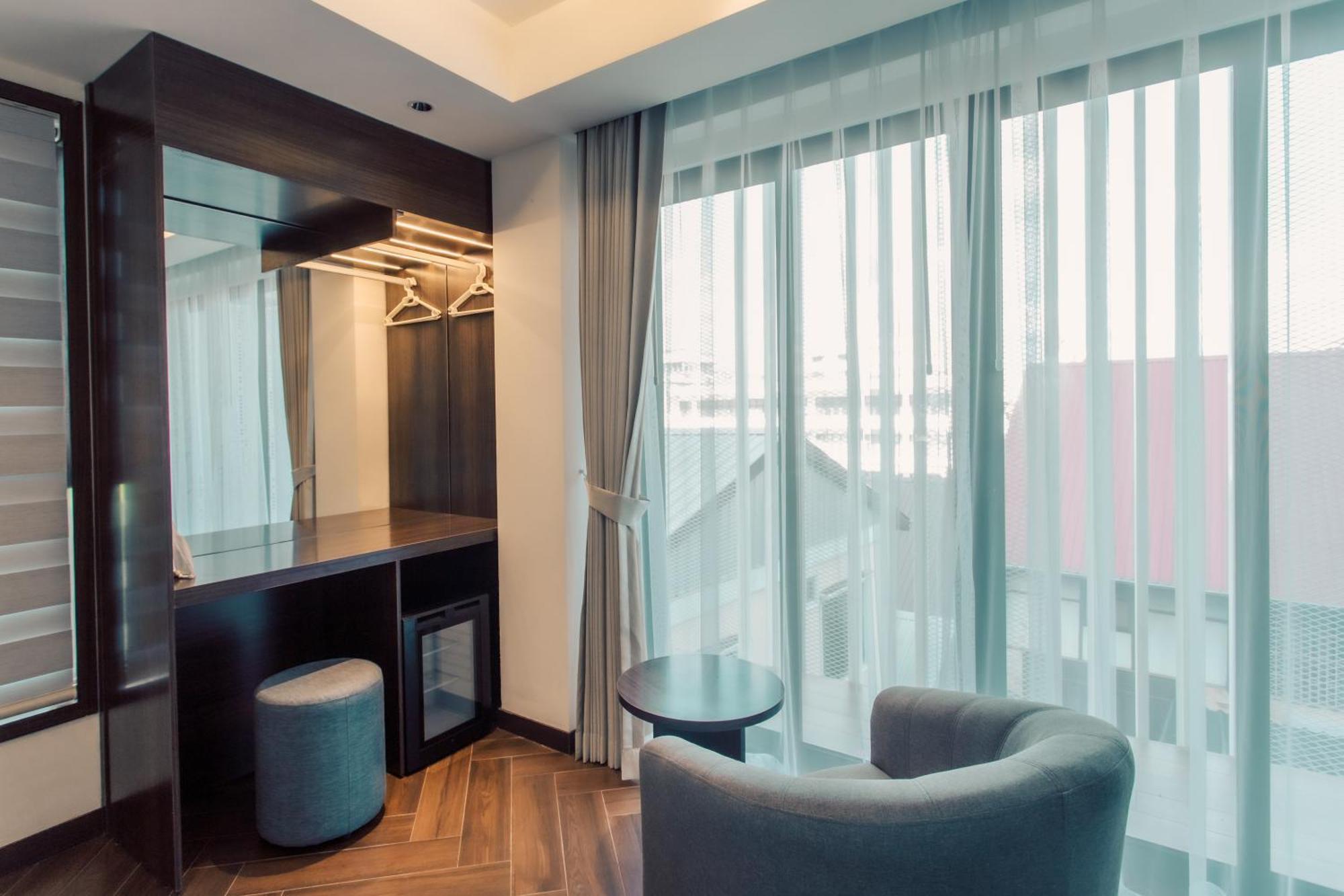 Riverside Hotel Вьентьян Экстерьер фото