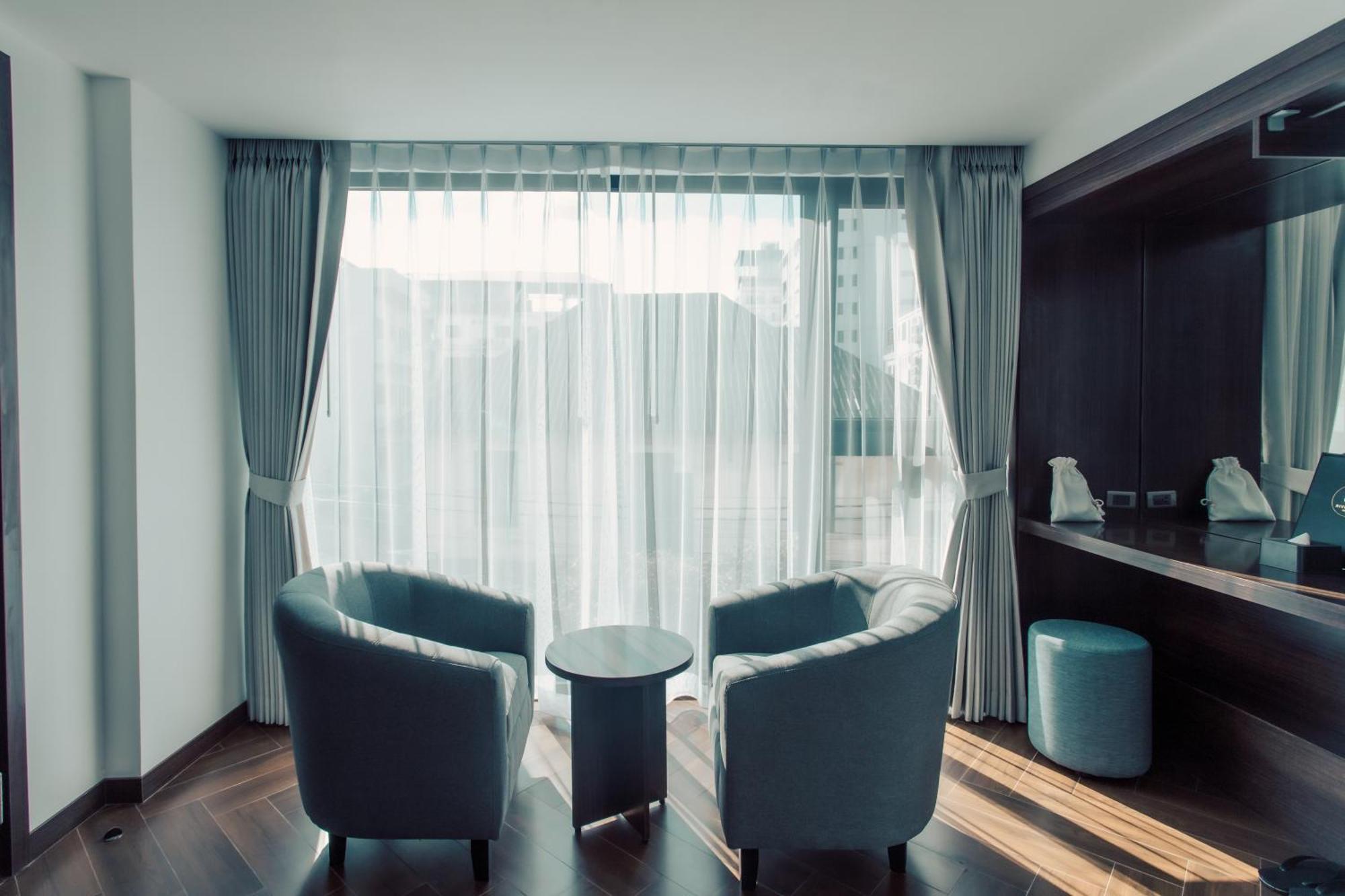Riverside Hotel Вьентьян Экстерьер фото
