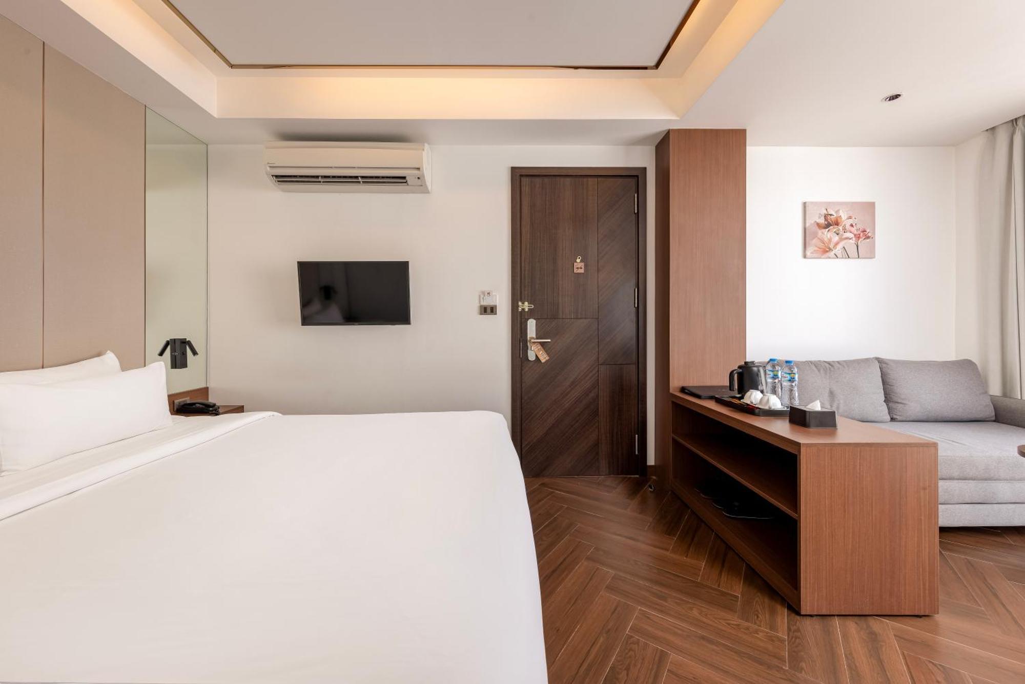 Riverside Hotel Вьентьян Экстерьер фото